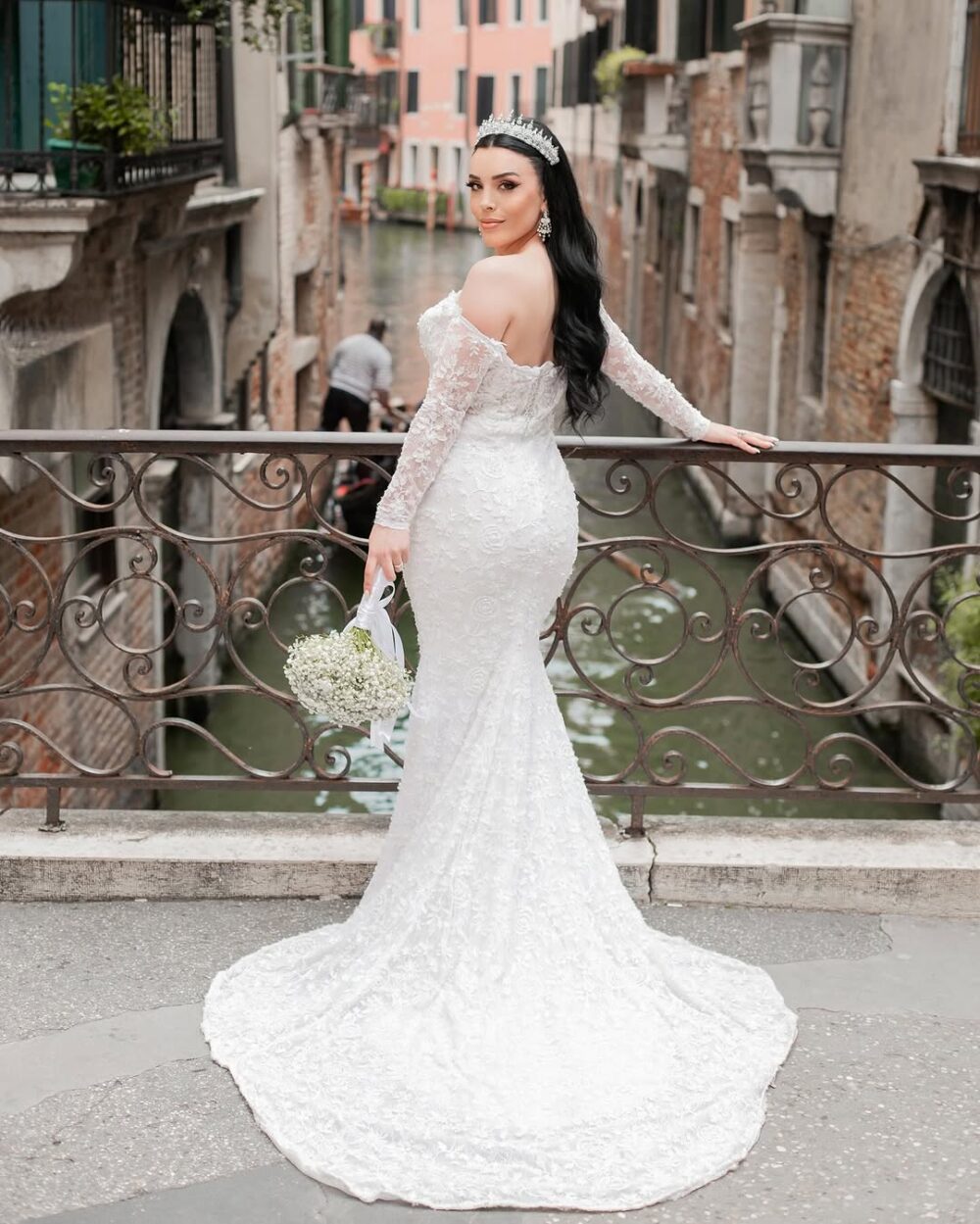 Venice Lace Elegance Gown - Image 2