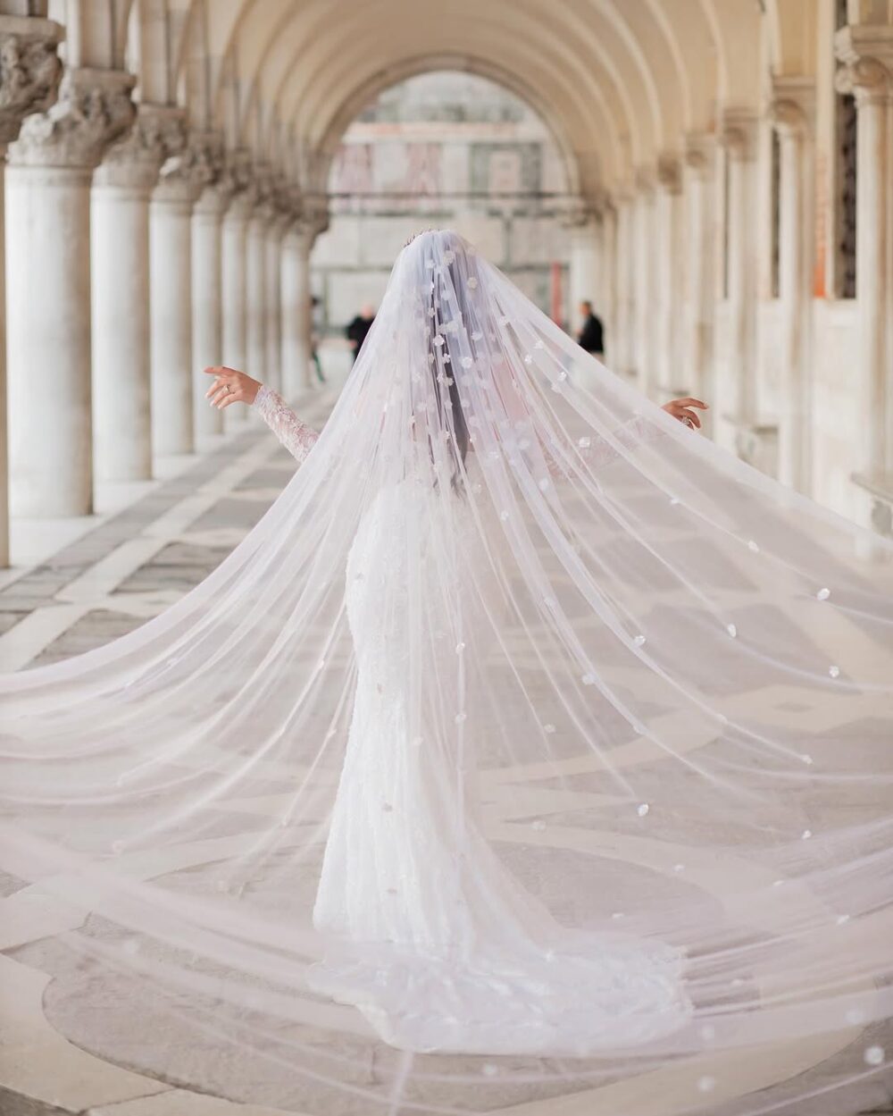 Venice Lace Elegance Gown - Image 4